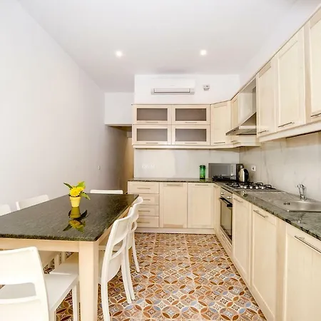 Seabreeze Townhouse Feriehus Sliema