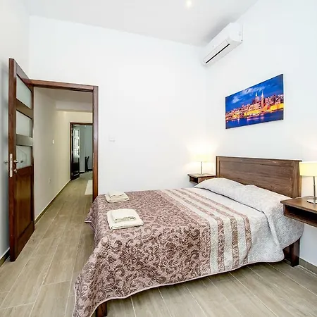 Seabreeze Townhouse بيت للعطل *